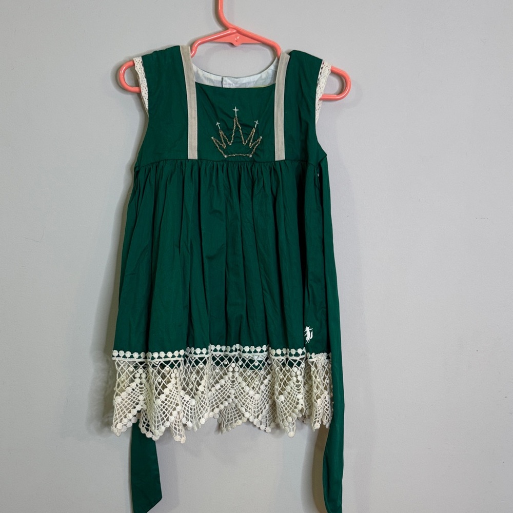 Well dressed wolf daydream Green Dress with Lace Trim size 24 months